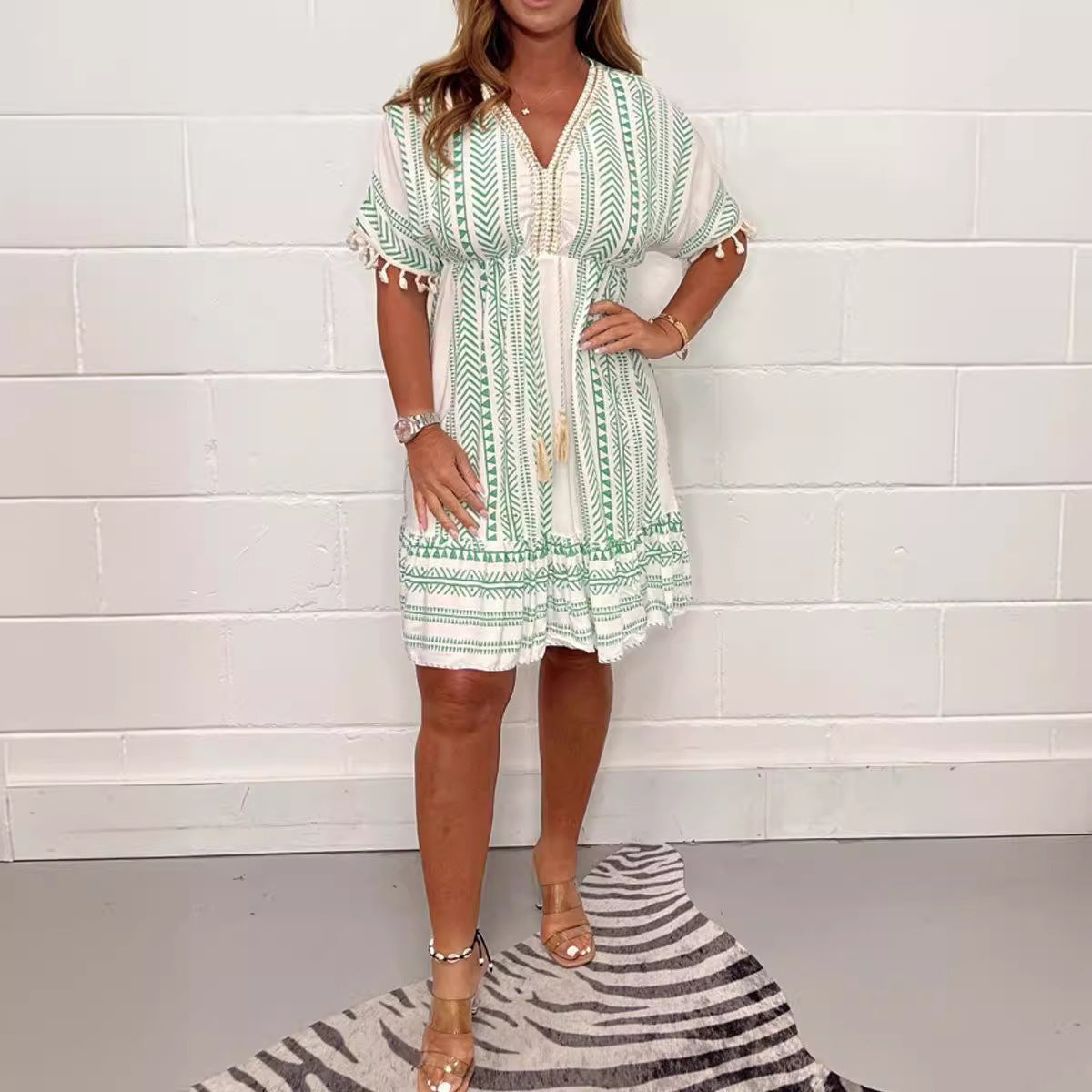 Printed Lace V-neck Short-sleeve Dress
