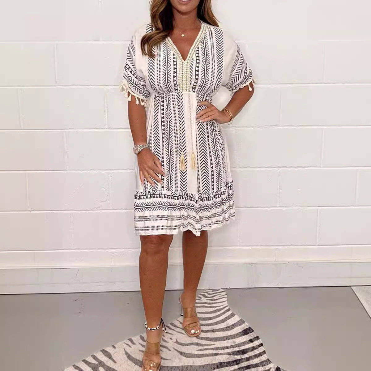Printed Lace V-neck Short-sleeve Dress