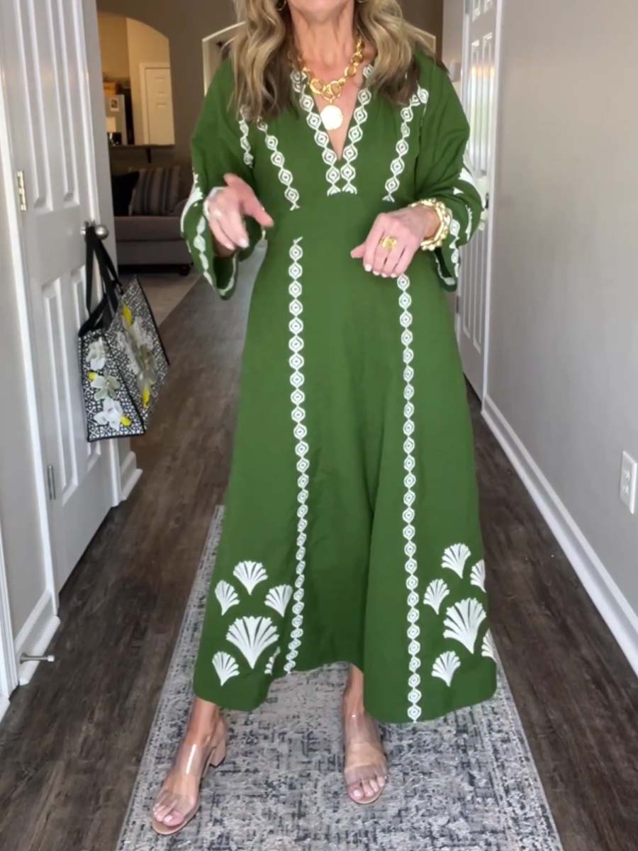 Placement Print V Neck Loose Dress