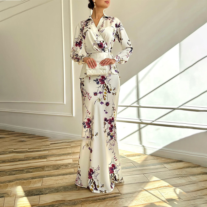 The Elegant Floral 2pc Set