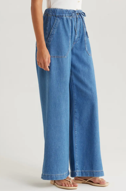 Lightweight Wide-leg Casual Cotton Jeans