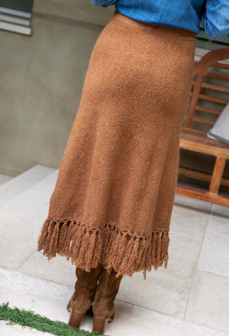 Chic Fringe Knit Skirt
