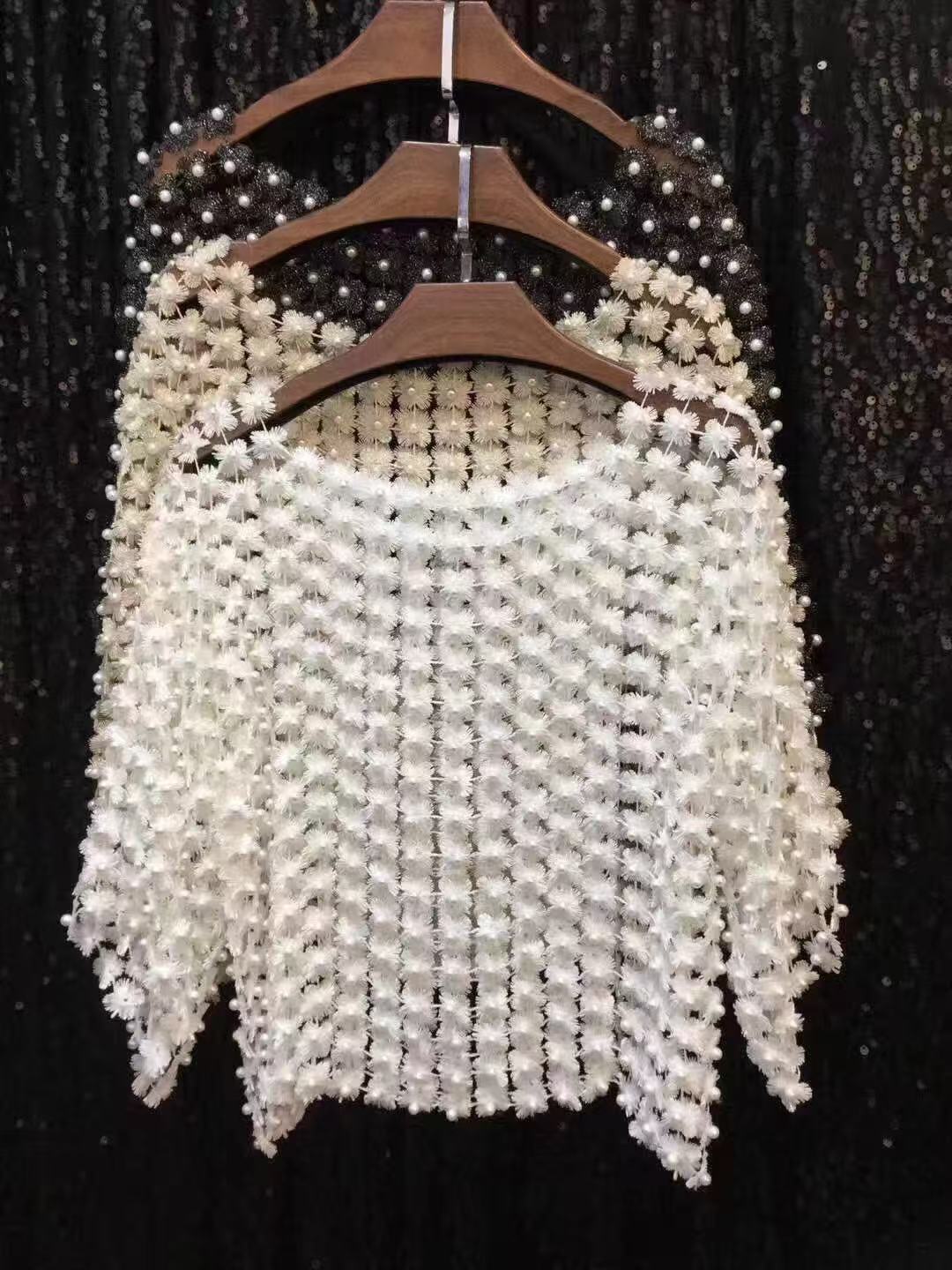 Holiday Pearl Show Stopper Blouse