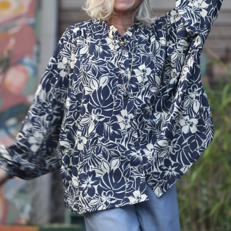 Loose Casual Ruffle Blouse