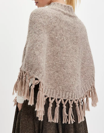 Chic Tassel Knit Poncho