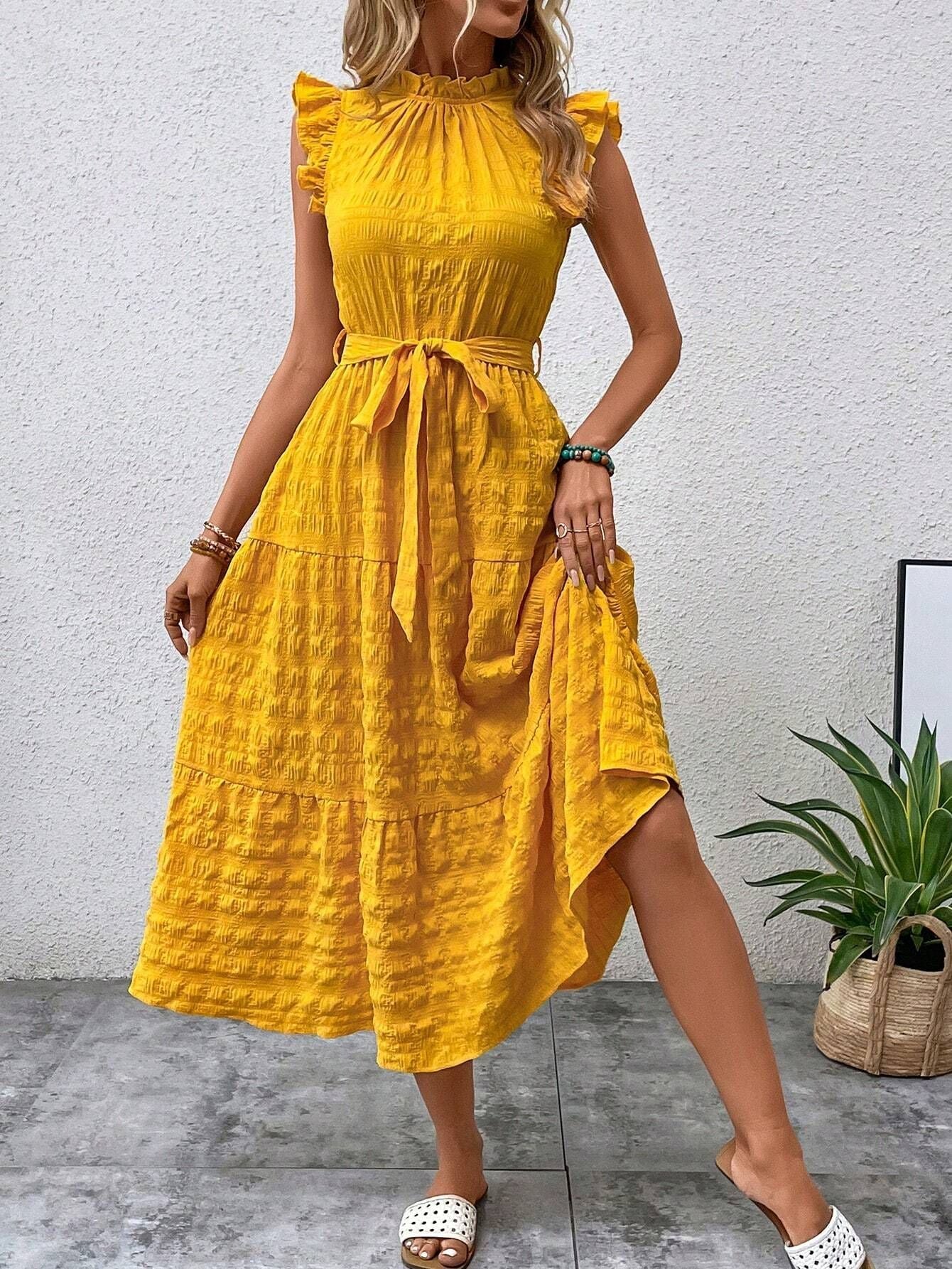 Flying Sleeve Texture Dress