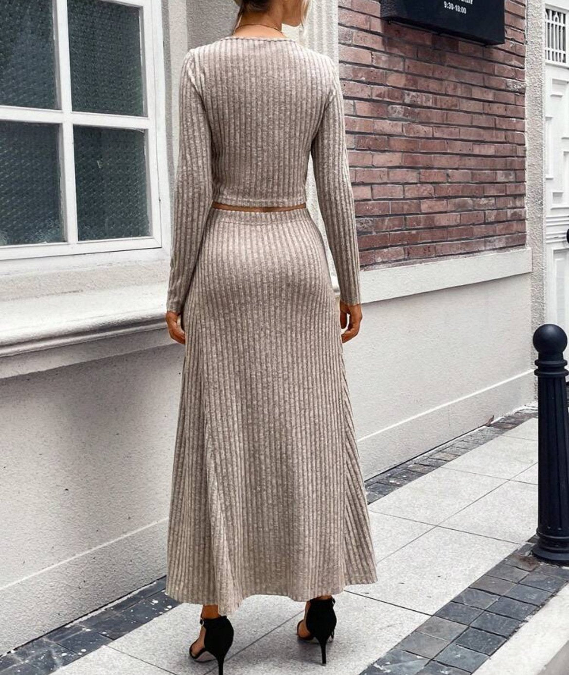 Round Neck Solid Color Long Sleeve Knitted Suit