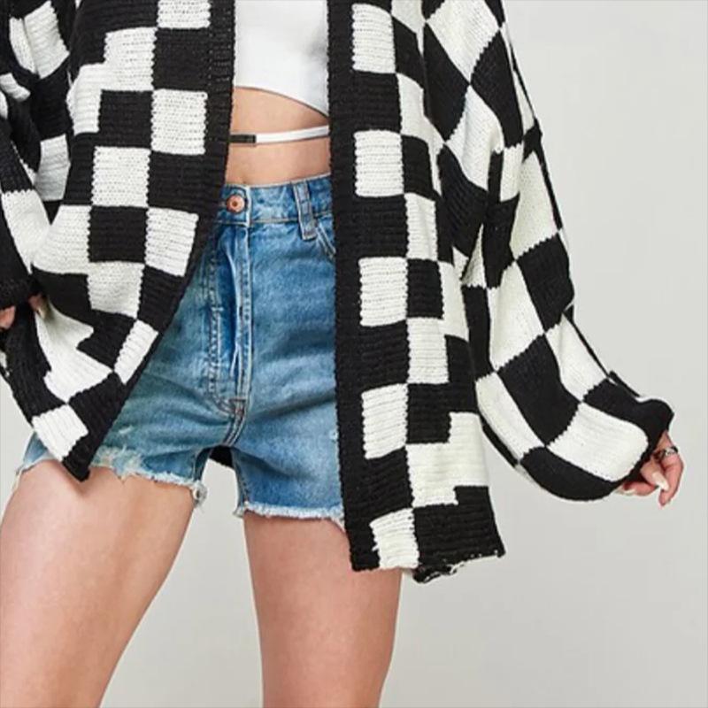 Chic Plaid Knit Cardigan