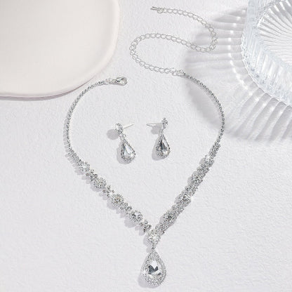 Silver Plated Stand Crystal Jewelry Set