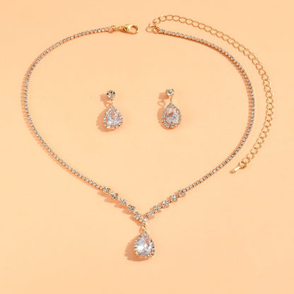 Teardrop Crystal Jewelry Set