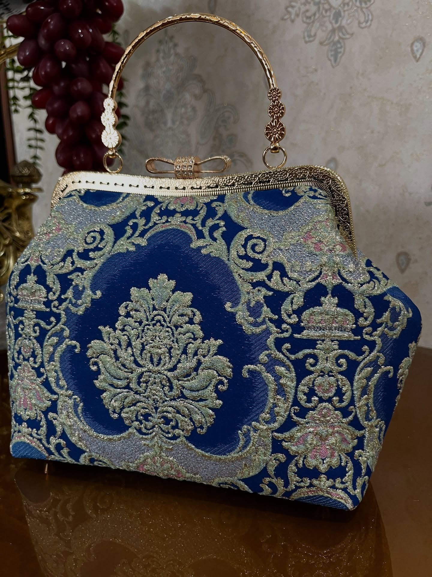 Chic Elegant Handbag