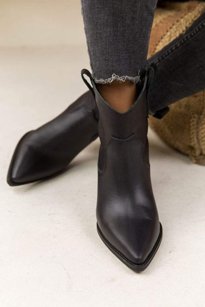 Fall and winter temperament long Vegas boots